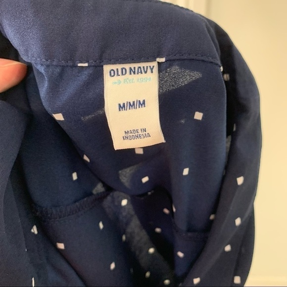 Navy Sleeveless Blouse - Picture 3 of 4